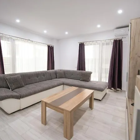 Apartel Kara Appartement Năvodari